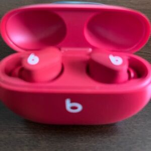 Beats by Dre Pink Wireless Earbuds